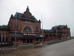 Front of the Groningen Railway Station, viewed from the Stationsweg street