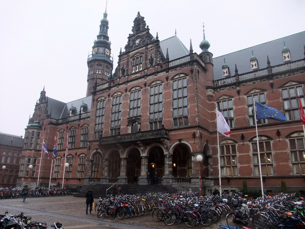 The front of the Academiegebouw university building in the Broerstraat street