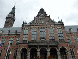 Front of the Academiegebouw building at the Broerstraat street