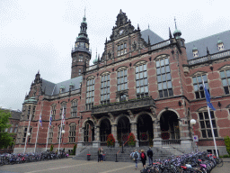 Front of the Academiegebouw building at the Broerstraat street