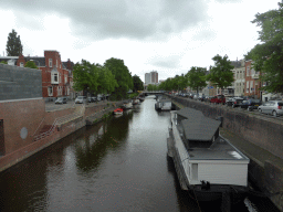 The northeast part of the Diepenring canal, viewed from the Boteringebrug bridge