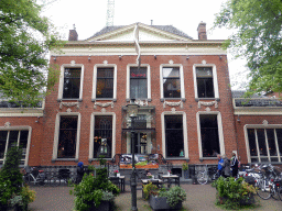 Front of the `Feithhuis` restaurant, at the Martinikerkhof square