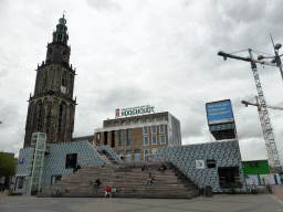 The Martinitoren tower and the stage of the tourist information center at the Grote Markt square