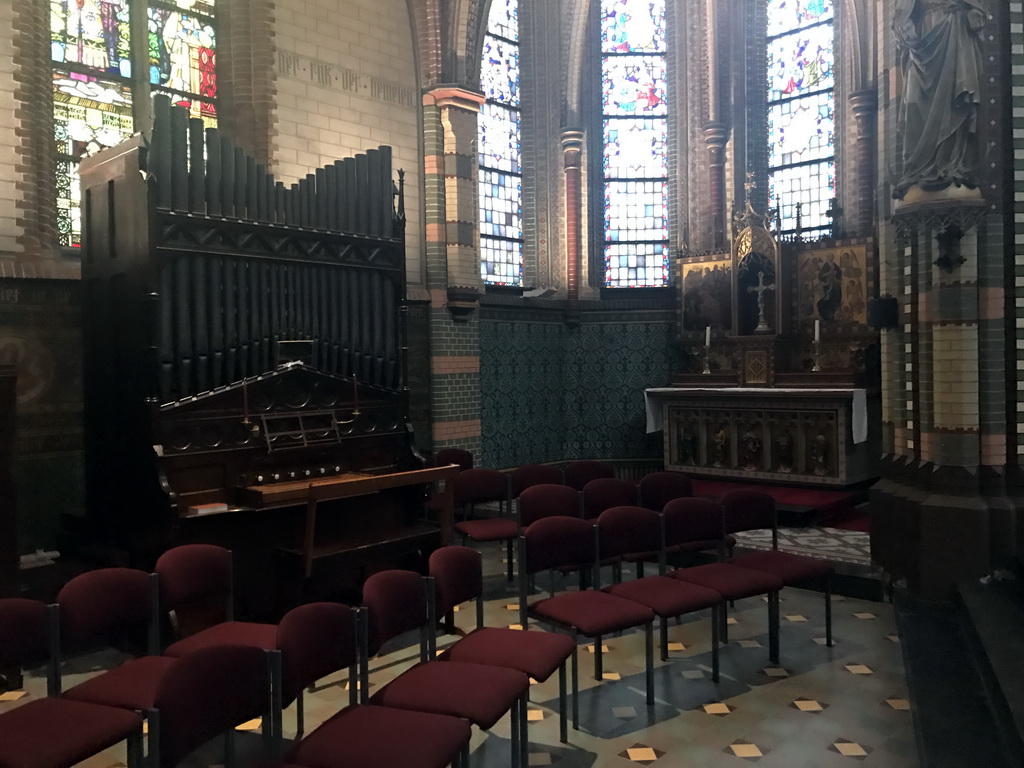 Choir organ and Maria altar of the Sint-Jozefkerk church