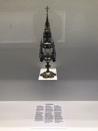 Relic at the Lower Floor of the Groninger Museum, with explanation