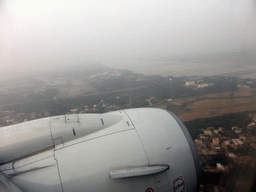 Area west of the Haikou Meilan International Airport with the railway bridge and the bridge of the G1501 highway over the Nandu River, viewed from the airplane from Xiamen