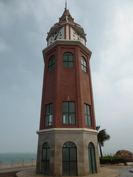 Clock tower at the Holiday Beachside Resort at Binhai Avenue
