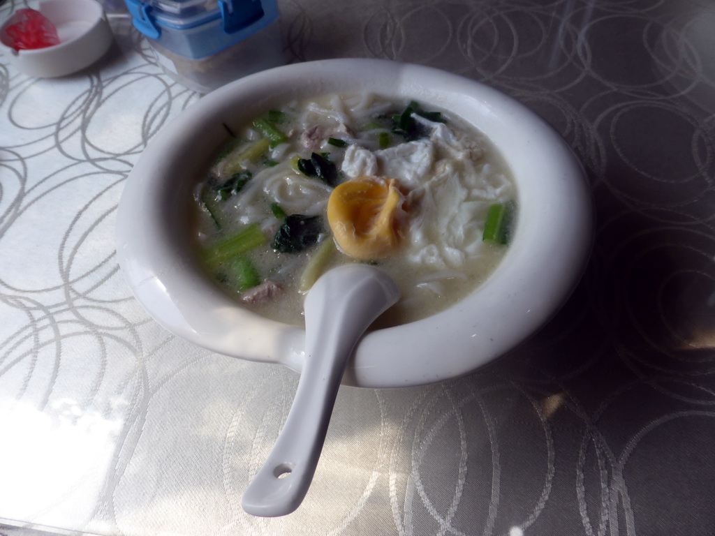 Breakfast in the restaurant of our hotel at Qingnian Road