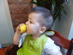 Max having lunch in a resaturant at Haifu Road