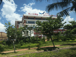 Building at Binhai Avenue, viewed from the car