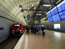 Train arriving at the Hamburg Airport subway station