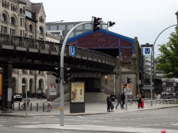 The Rödingsmarkt subway station, viewed from the Rödingsmarkt square
