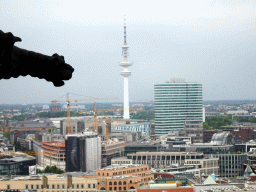 The northwest side of the city with the Heinrich-Hertz-Turm tower, viewed from the tower of the St. Nikolai Memorial