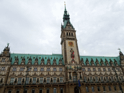 Facade of the City Hall, viewed from the Rathausmarkt square