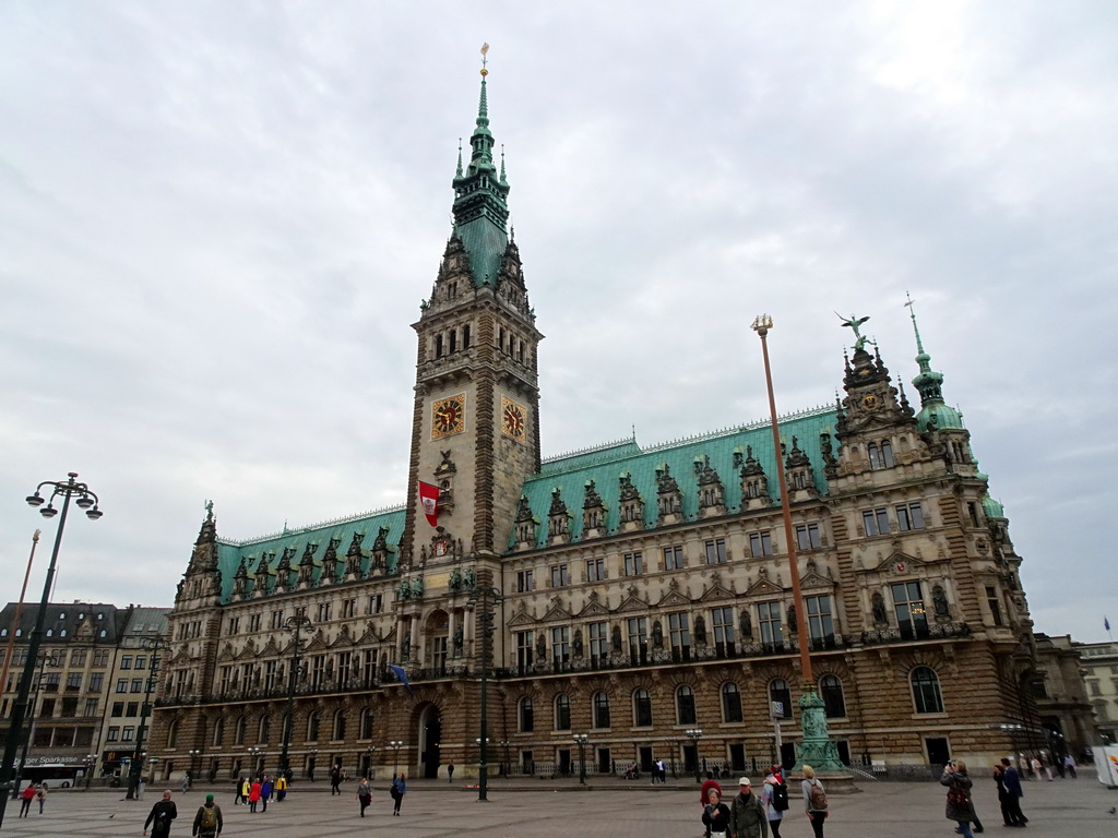 Front of the City Hall at the Rathausmarkt square