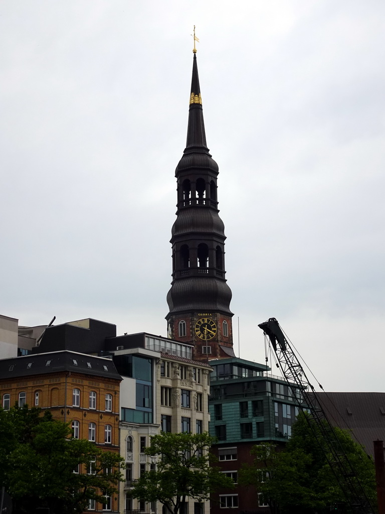 Tower of the St. Katharinen Church, viewed from the Pickhuben street