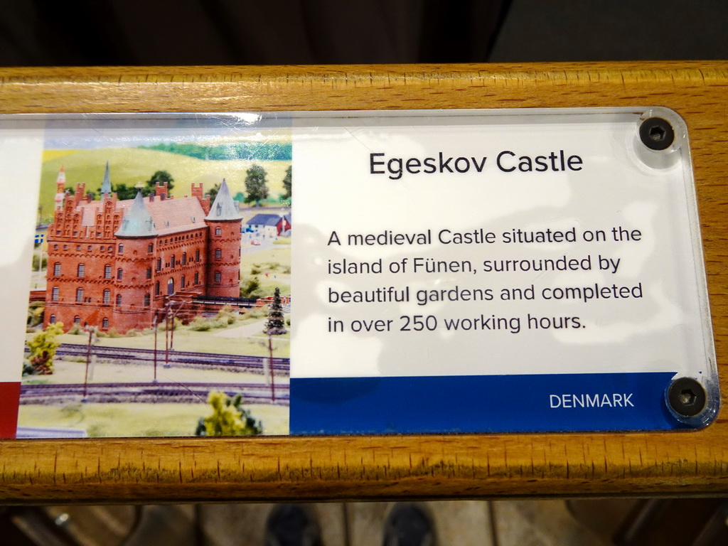 Explanation on Egeskov Castle at the Scandinavia section of Miniatur Wunderland