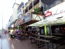 Front of restaurants at the north side of the Reeperbahn street