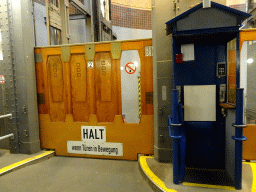 Elevator at the north entrance to the St. Pauli Elbe Tunnel