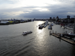 Boats in the Elbe river, the St. Pauli Piers, the Theater an der Elbe and the Theater im Hafen, viewed from the viewing point of the Elbphilharmonie concert hall