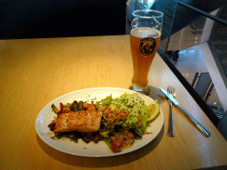 Dinner and beer at the Gosch Sylt restaurant at the upper floor of the Departure Hall of Hamburg Airport