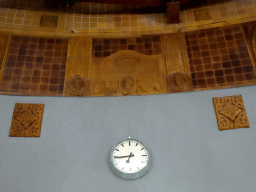 hamburg_1_379 - 229 kb - 1024x768 - Relief and clock at the north entrance to the St. Pauli Elbe Tunnel Relief and clock at the north entrance to the St. Pauli Elbe Tunnel