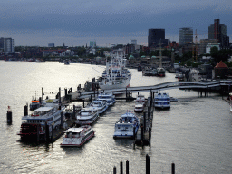 hamburg_1_401 - 370 kb - 1024x768 - Boats in the Elbe river and the St. Pauli Piers, viewed from the viewing point of the Elbphilharmonie concert hall Boats in the Elbe river and the St. Pauli Piers, viewed from the viewing point of the Elbphilharmonie concert hall