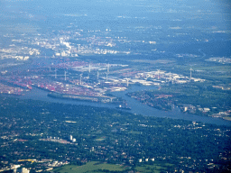 hamburg_1_438 - 338 kb - 1024x768 - The Elbe river and the Waltershof area of the Hamburg harbour, viewed from the airplane to Amsterdam The Elbe river and the Waltershof area of the Hamburg harbour, viewed from the airplane to Amsterdam