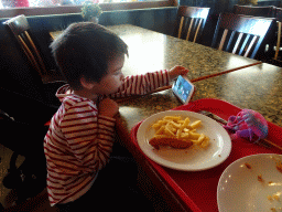 Max having lunch at Restaurant De Andersom at the Dolfinarium Harderwijk