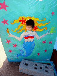 Max with a mermaid cardboard at the Dolfinarium Harderwijk