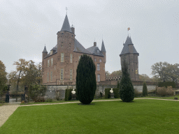 Garden, west side of the main building and tower of the Heeswijk Castle