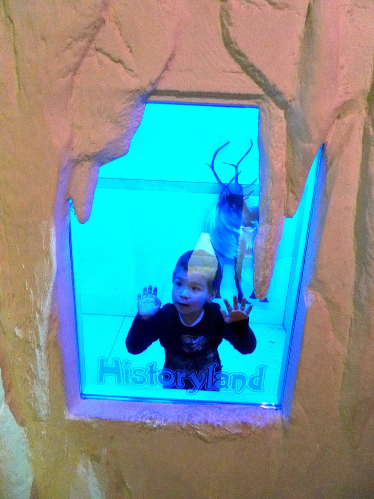 Max in the ice cave at the upper floor of the main building of the HistoryLand museum