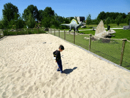 Max excavating a Dinosaur skeleton at the Dinopark area at the HistoryLand museum