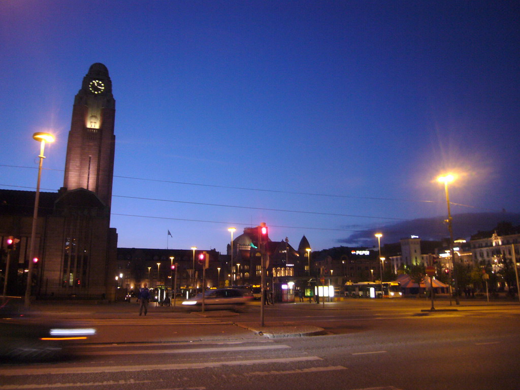 Southeast side of the Helsinki Central Railway Station at the Kaivokatu street, by night