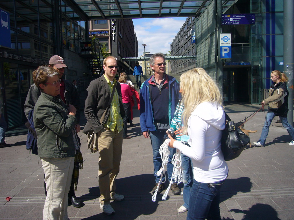 Miaomiao`s colleagues at the Tennispalatsinaukio square