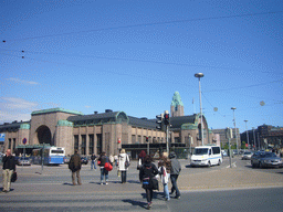 Front of the Helsinki Central Railway Station at the Kaivokatu street