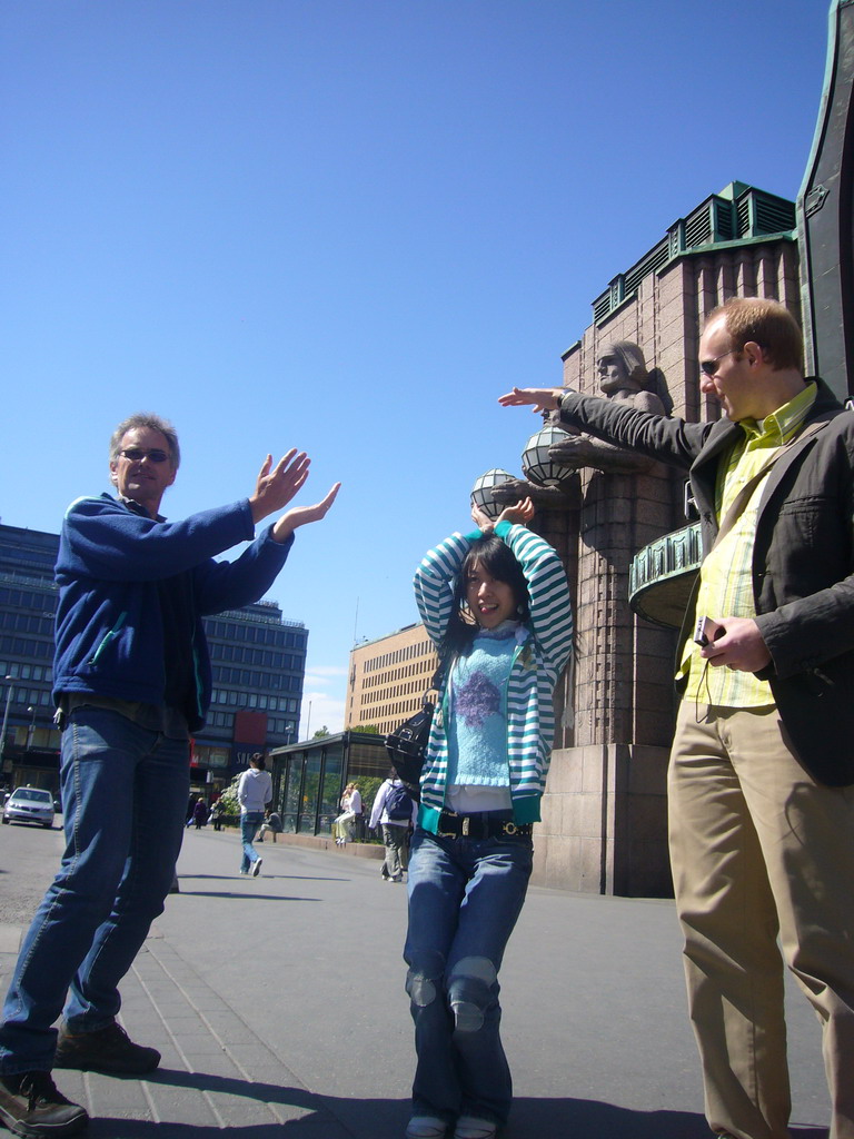 Miaomiao`s colleagues in front of the Helsinki Central Railway Station at the Kaivokatu street