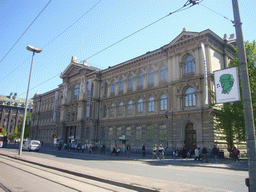 Front of the Ateneum museum at the Kaivokatu street