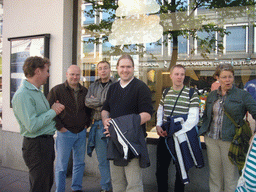 Miaomiao`s colleagues at the Pohjoisesplanadi street