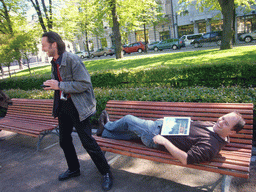 Miaomiao`s colleagues with a bench at the Esplanadi park