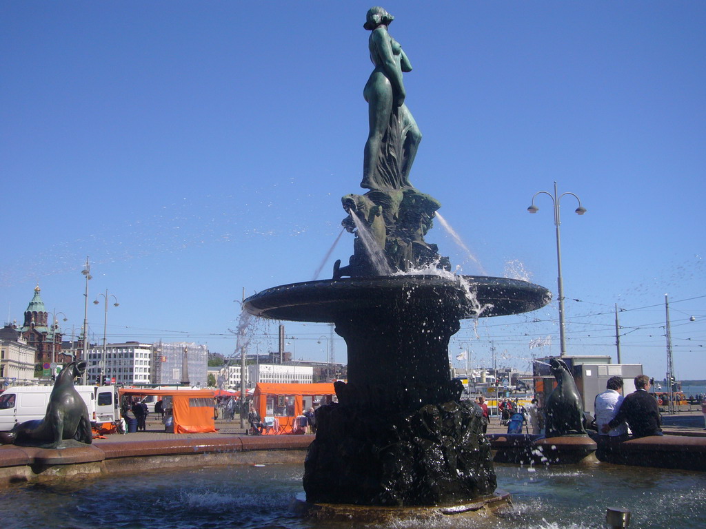 The Havis Amanda statue at Market Square