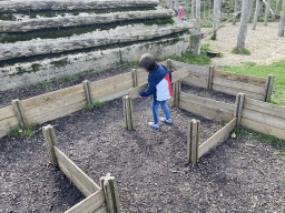 Max at the Do-it-yourself Maze at the GeoFort