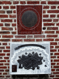 Plaques for the completion of the Carillon of the former City Hall in 1998 and musician Jacob van Eyck, at the northwest side of the former City Hall at the Breestraat street