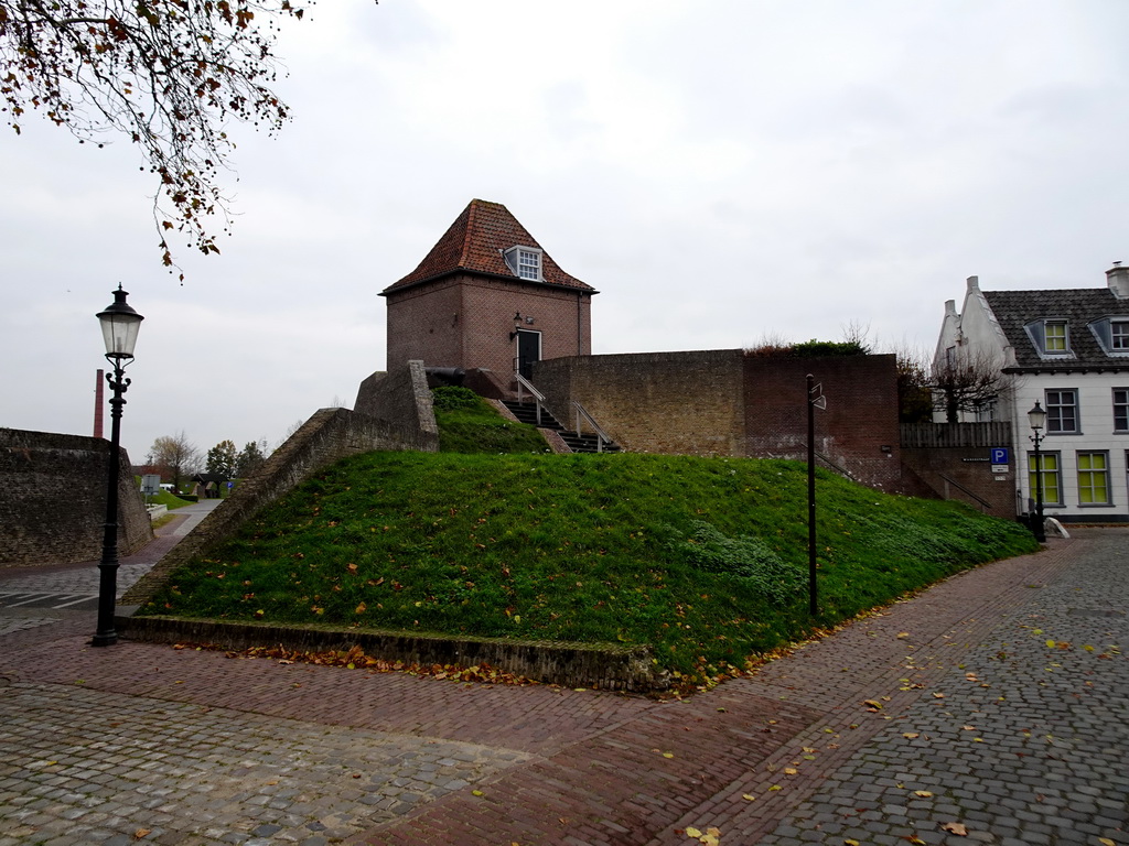 Front of the Wijkse Poort gate at the Burchtplein square