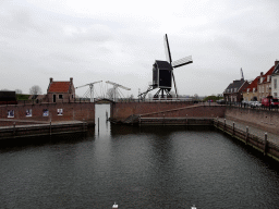 Bridge at the Stadshaven harbour and Windmill nr. I, viewed from the back side of the Visbank building