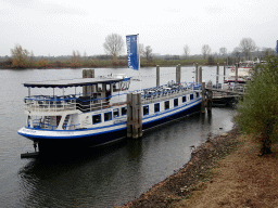 Tour boat at the north side of the Stadshaven harbour