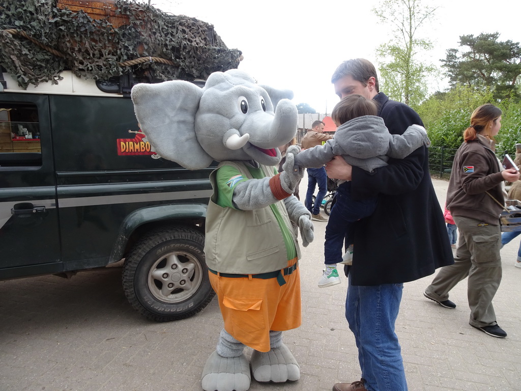 Tim and Max with the mascot `Djambo` after the Djambo Show near the Kongo restaurant at the Safaripark Beekse Bergen