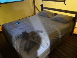 hilvarenbeek_10_147 - 225 kb - 1024x768 - Bedroom of our safari tent at the Safari Resort at the Safaripark Beekse Bergen Bedroom of our safari tent at the Safari Resort at the Safaripark Beekse Bergen