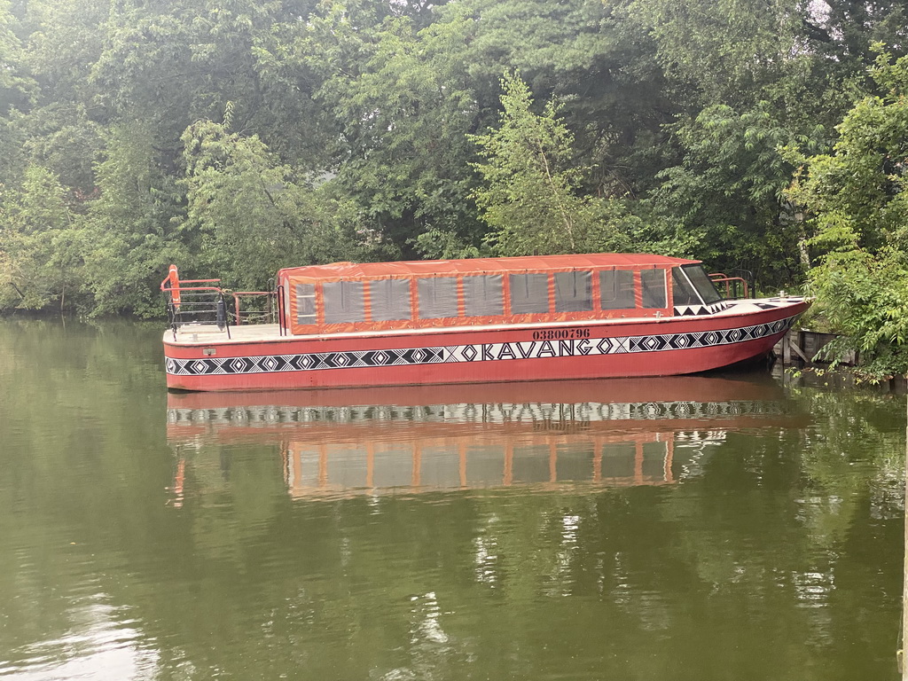 Okavango boat at the Safaripark Beekse Bergen