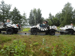 Max and his friend at the Buggybaan attraction at Speelland Beekse Bergen